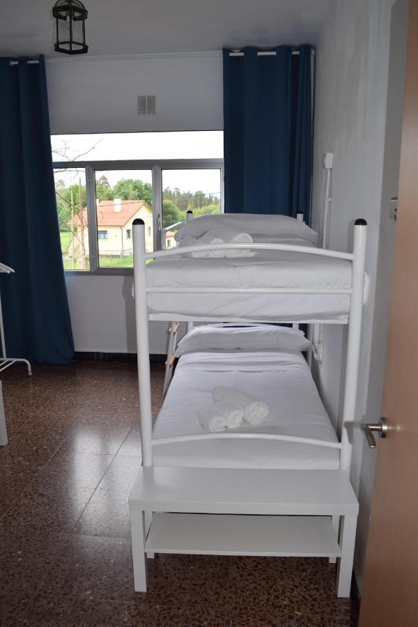 Albergue La Corona1 O Pino Extérieur photo